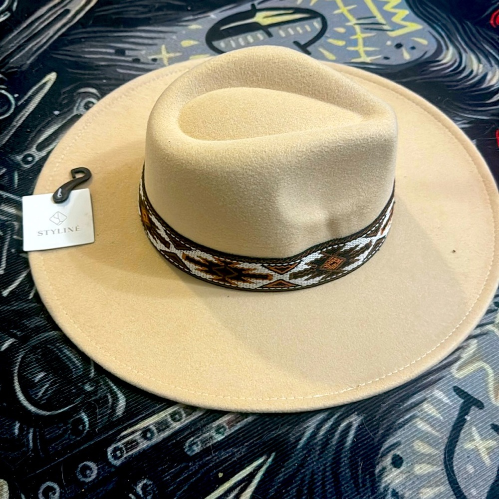New With Tag Styliné Felt Wide Brim Hat With Aztec Band